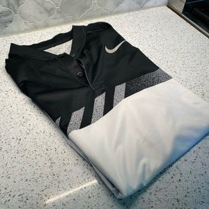 Nike golf polo men’s size M